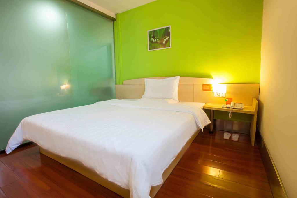 7Days Premium Chongqing Hongqihegou 호텔 객실 사진